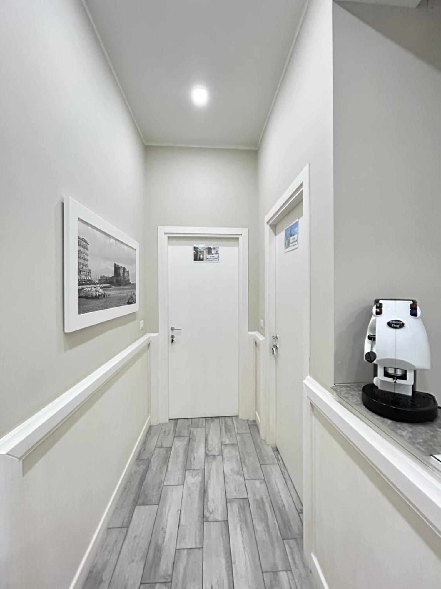 B&B Napoli Centrale N 74 Екстер'єр фото