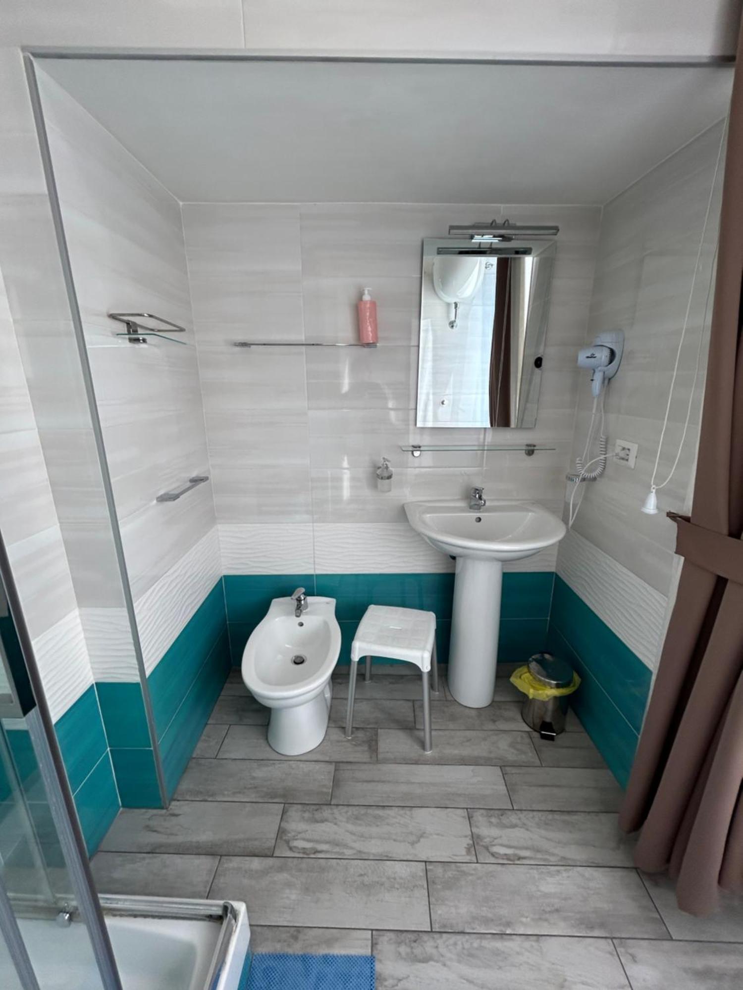 B&B Napoli Centrale N 74 Екстер'єр фото