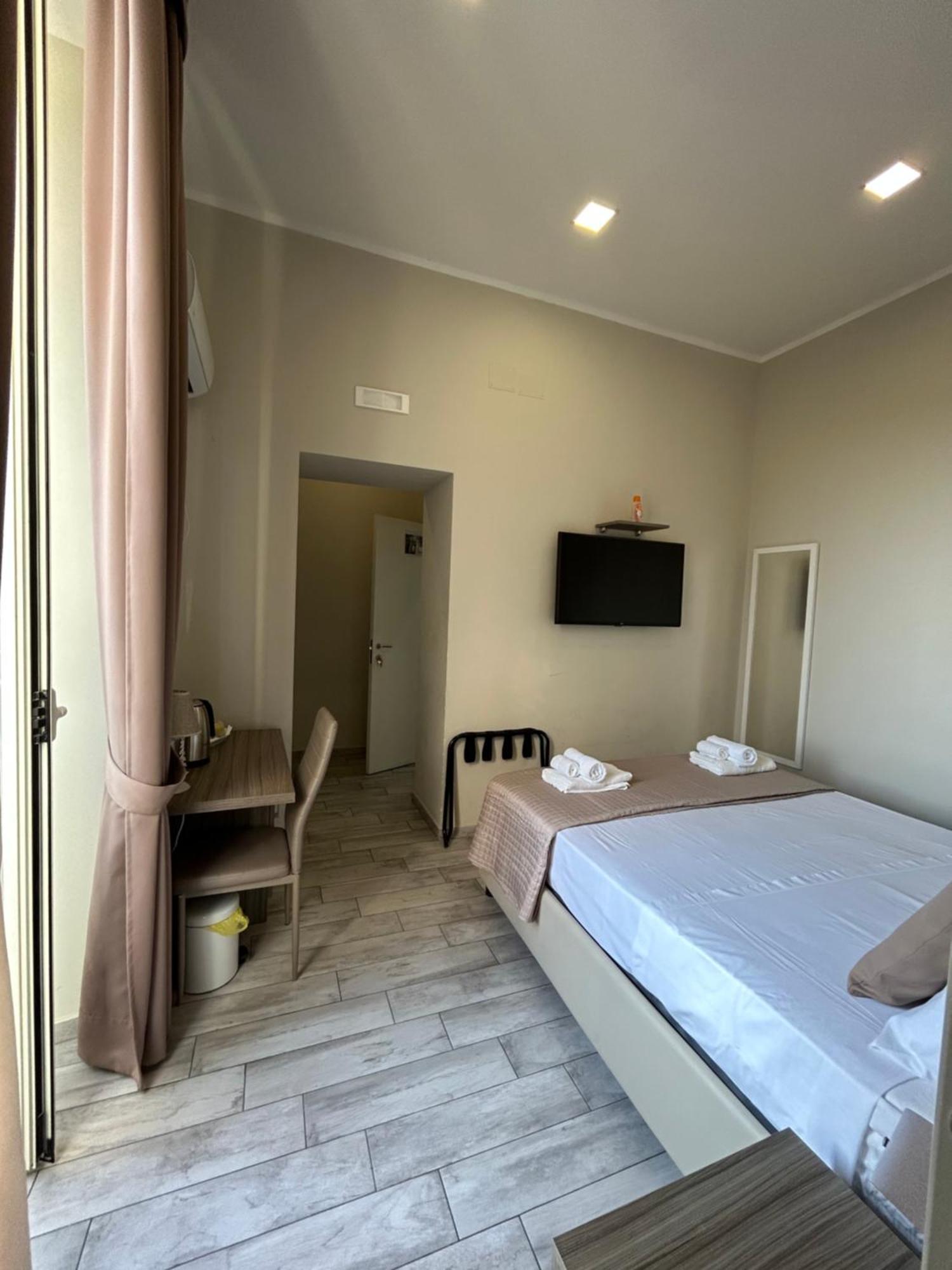 B&B Napoli Centrale N 74 Екстер'єр фото